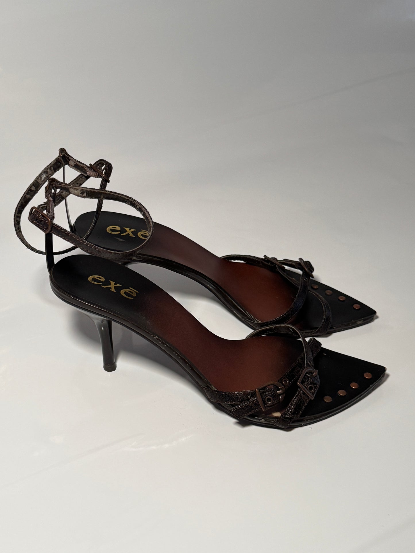 EXÉ STRAP HEELS